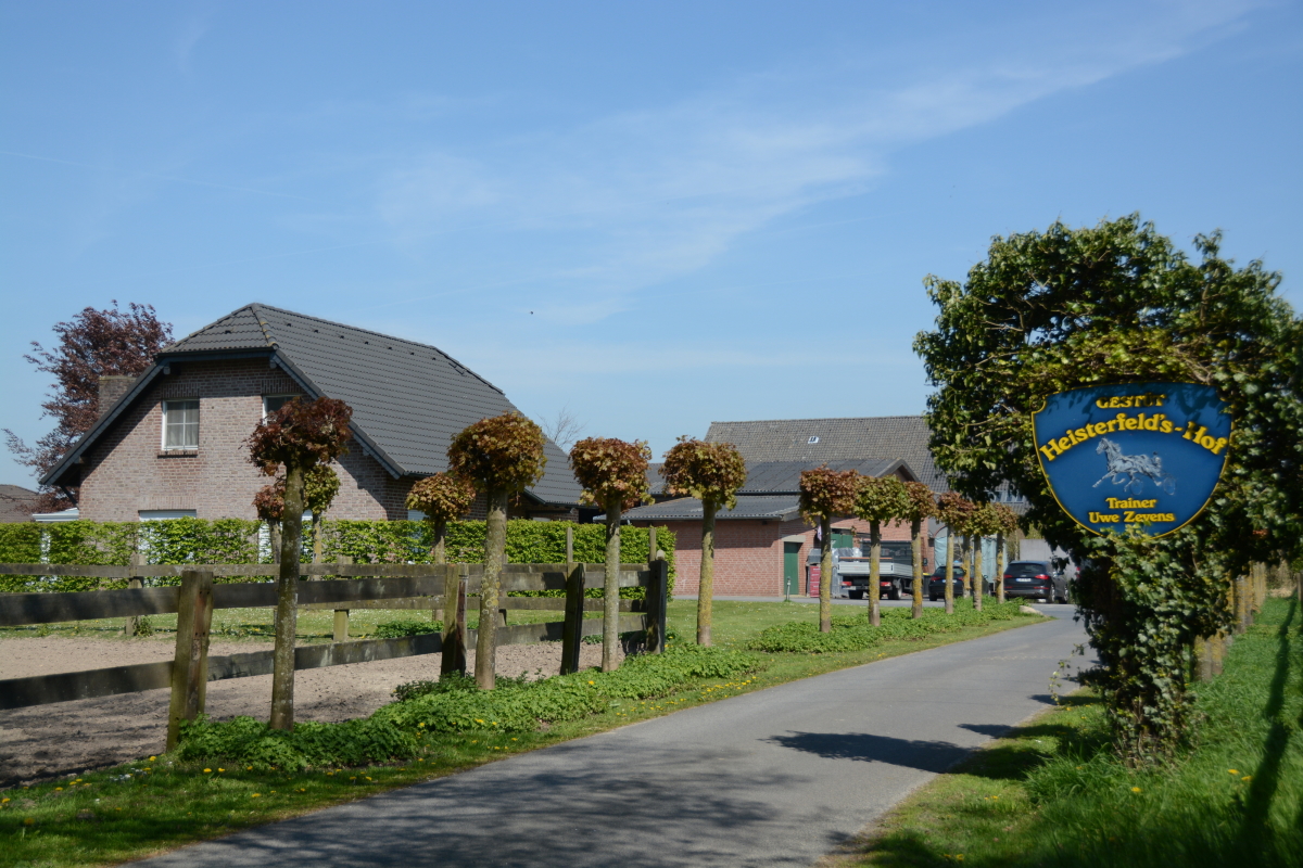 Rennprogramm für BedburgHau / NEWS / Info / Stall meintrabrennsport.de