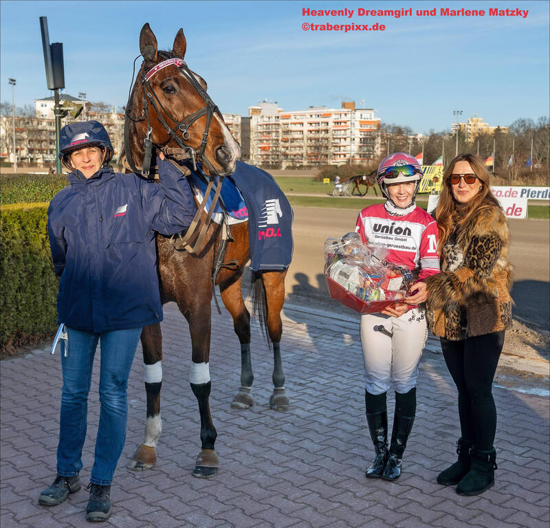 Marlene Matzky und Heavenly Dreamgirl Foto Marius Schwarz
