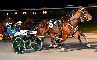 Maxim-Hanover-2023-11-02