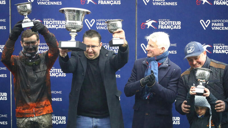 podium-crit-150226-6992075eb75c9782485632 podium-crit-150226-6992075eb75c9782485632