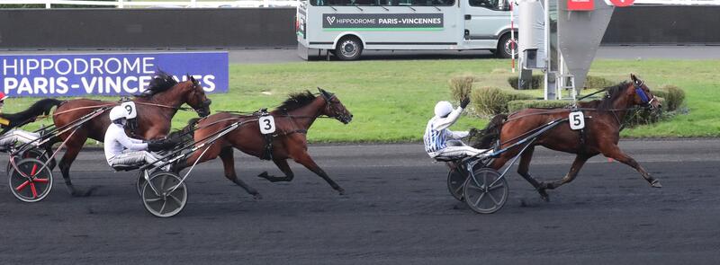 Pub_ArriveeChenonceaux_231125